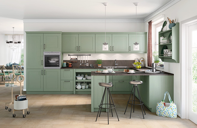 Küche mit grünen Küchenfronten